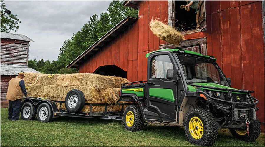 John Deere XUV Gator